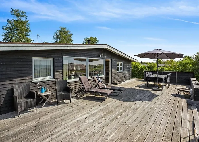 Thrugils - 200m From The Sea By Interhome *